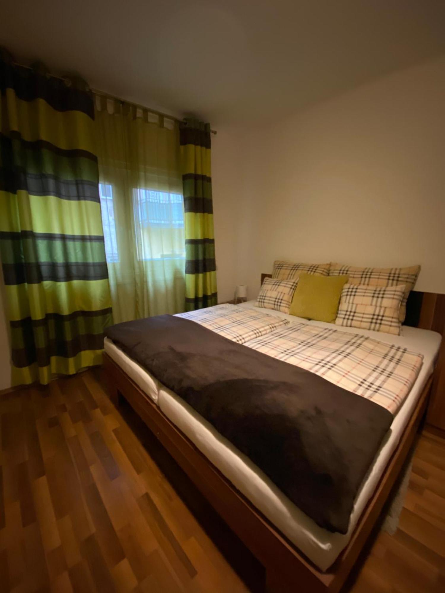 Holiday Apartments & Rooms Next Danube Promenade 부다페스트 외부 사진
