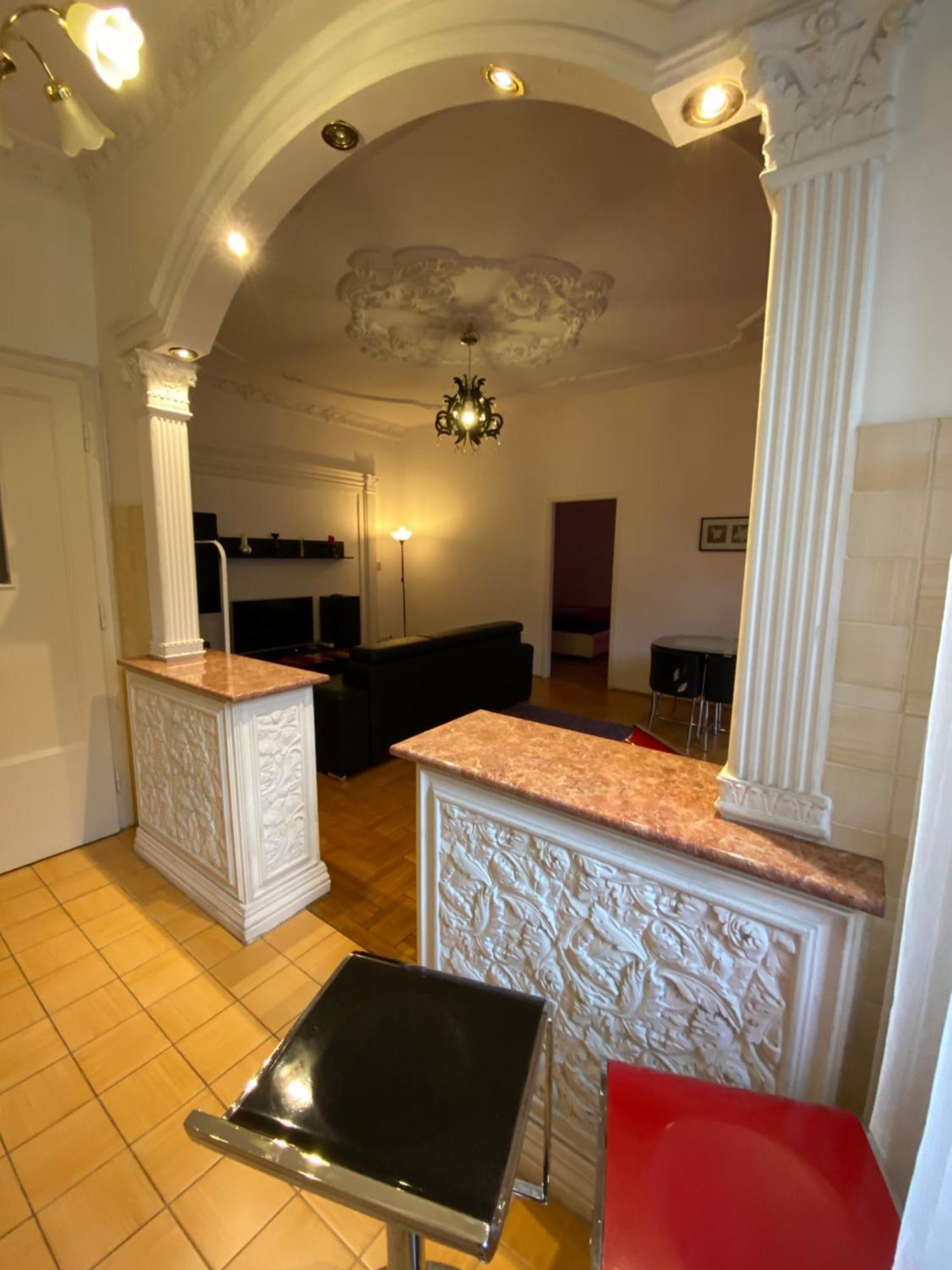 Holiday Apartments & Rooms Next Danube Promenade 부다페스트 외부 사진